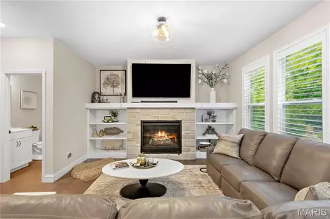 Living - 209 Castle Stuart Ct, O'fallon, MO 63368 photo 1 of 2