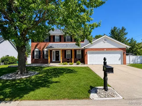 601 Hartman Ln, Waterloo, IL 62298