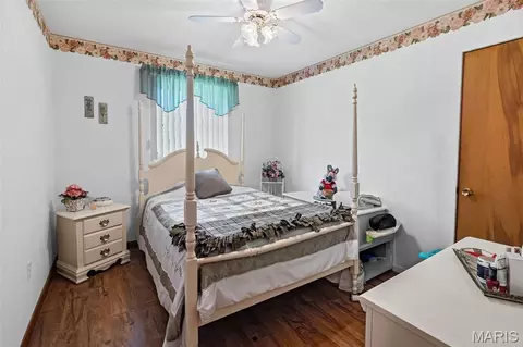 Bedroom - 156 Crest Haven Dr, Belleville, IL 62221 photo 1 of 3