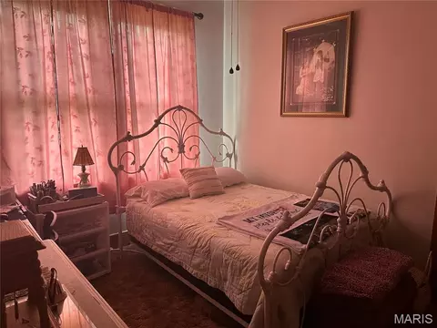Bedroom - 104 W Jasper St, Steeleville, IL 62288 photo 1 of 3