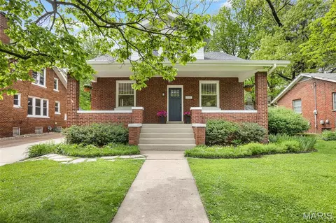 223 N Buchanan St, Edwardsville, IL 62025