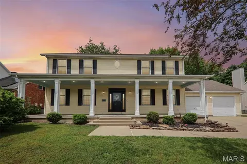 263 Melinda Ct, Swansea, IL 62226