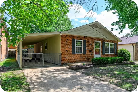 3710 Berger Ave, Saint Louis, MO 63109