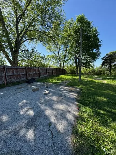 1702 Willow Dr, Pevely, MO 63070 photo 6