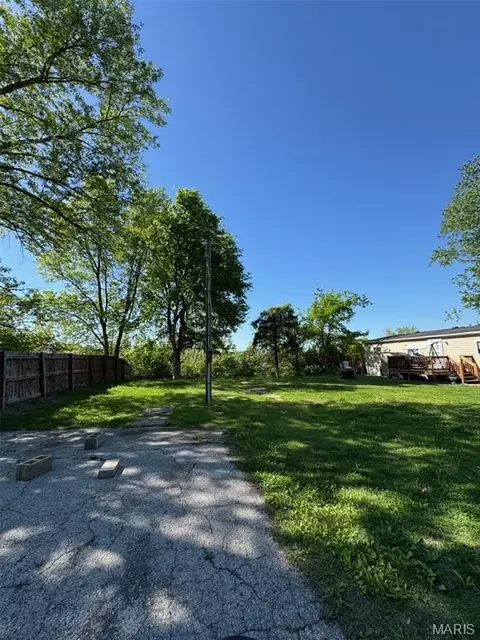 1702 Willow Dr, Pevely, MO 63070 photo 5