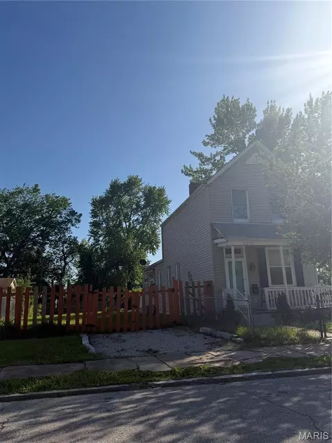 5252 Cote Brilliante Ave, Saint Louis, MO 63113