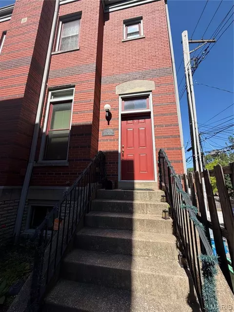 2347 Park Ave #D, Saint Louis, MO 63104