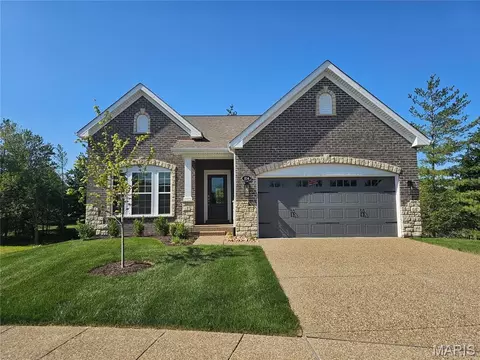 104 Quail Bluff Ct, Wentzville, MO 63385