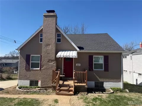 2217 Hood Ave, Overland, MO 63114
