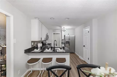 Kitchen - 415 Montbrook Dr, O'fallon, MO 63366 photo 1 of 5