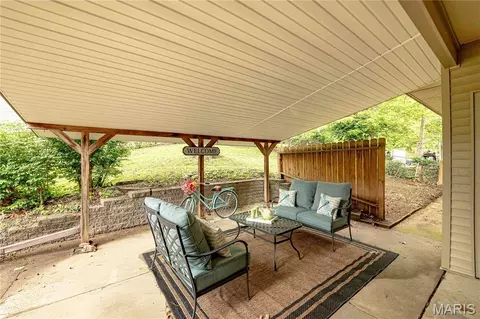 Exterior - 415 Montbrook Dr, O'fallon, MO 63366 photo 4 of 8