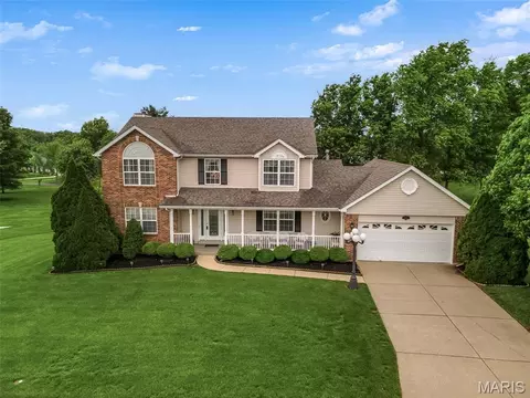 1613 Rembrandt Dr, O'fallon, MO 63368