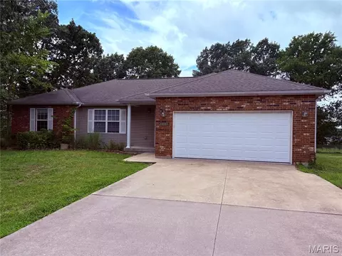 20901 Lacombe Rd, Waynesville, MO 65583