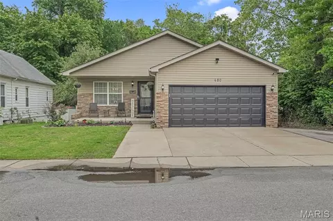 480 W Johnson St, Collinsville, IL 62234