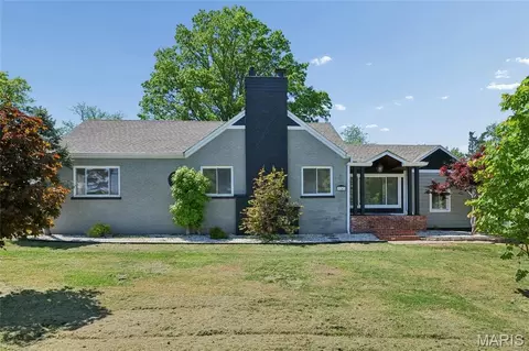 9743 Tesson Ferry Rd, Saint Louis, MO 63123