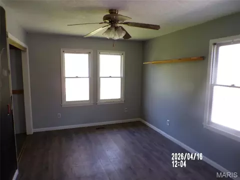 54 Central Hill Rd, Eldon, MO 65026 photo 8
