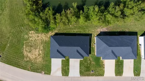 View/Area - 400 E Deerwood Dr, Jackson, MO 63755 photo 2 of 2