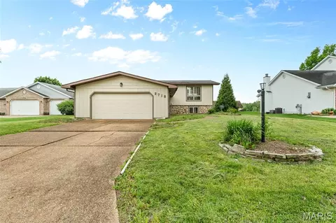 2718 Bryden, Alton, IL 62002