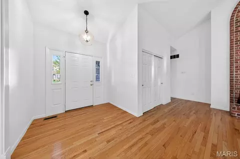 Entry Way - 23 Bridgeway Ct, O'fallon, MO 63368 photo 1 of 2