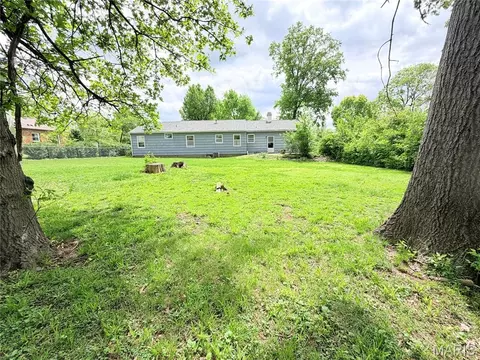 Exterior - 6 Elm Tree Terrace Ter, Mexico, MO 65265 photo 4 of 5