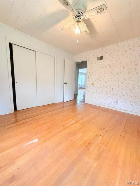 Bedroom - 6 Elm Tree Terrace Ter, Mexico, MO 65265 photo 3 of 5