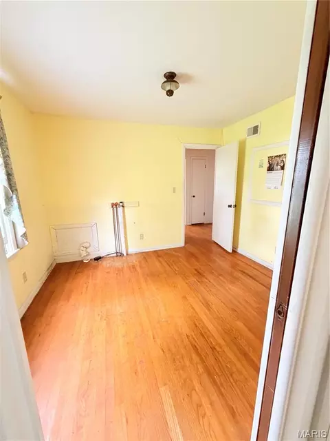 Bedroom - 6 Elm Tree Terrace Ter, Mexico, MO 65265 photo 1 of 5