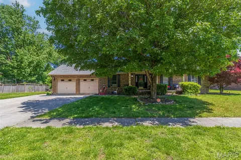 904 Pine St, Sikeston, MO 63801