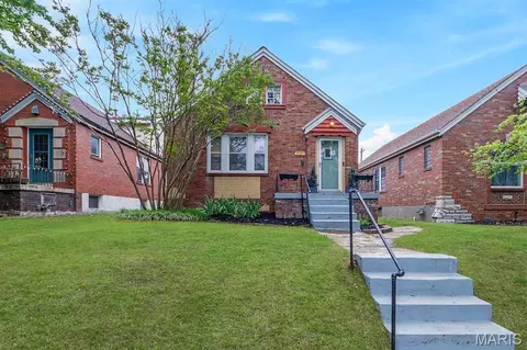 5727 Winona Ave, Saint Louis, MO 63109