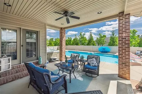 Exterior - 8422 Treybrooke Pl, O'fallon, IL 62269 photo 7 of 12