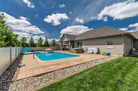 Exterior - 8422 Treybrooke Pl, O'fallon, IL 62269 photo 12 of 12