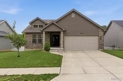 6704 Bailey Farm Rd, Imperial, MO 63052