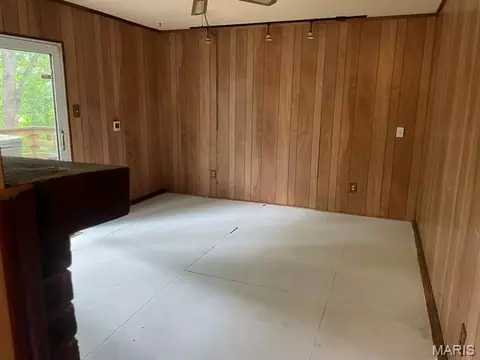 Living - 89 Zips Rd, Hawk Point, MO 63349 photo 1 of 3