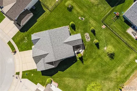View/Area - 660 Willowbrook Way, O'fallon, IL 62269 photo 5 of 5