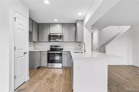 Kitchen - 3182 White Pine Dr, Imperial, MO 63052 photo 1 of 2