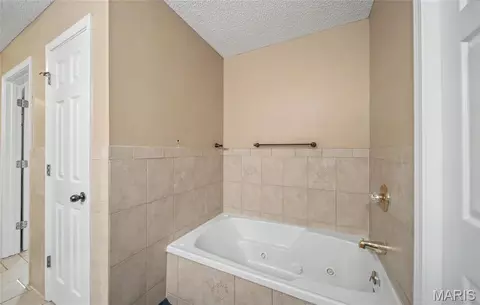 Other - 105 Heather Ct, Saint Robert, MO 65584 photo 7 of 17