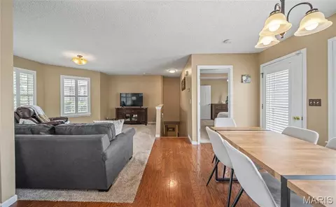 Other - 105 Heather Ct, Saint Robert, MO 65584 photo 4 of 17