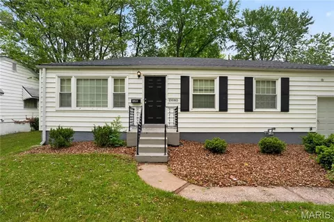 10080 Coburg Lands Dr, Saint Louis, MO 63137