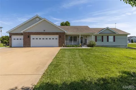 237 Timberfield Dr, Farmington, MO 63640