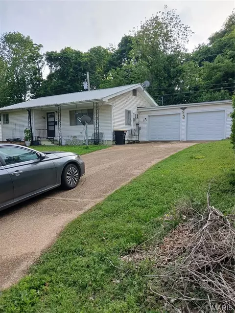 Other - 901 Maple St, Doniphan, MO 63935 photo 1 of 12