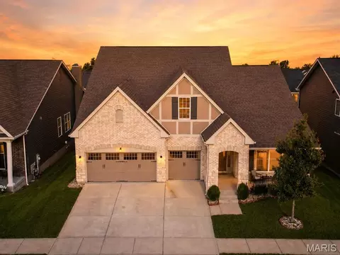 16920 Red Dragon Pl, Wildwood, MO 63011
