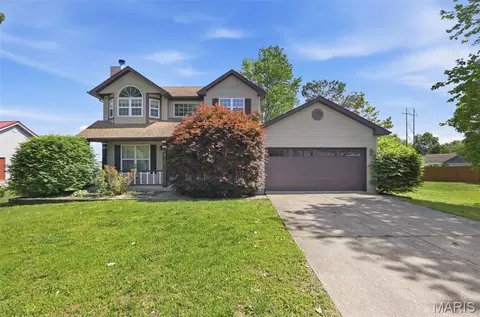 618 Ann St, Farmington, MO 63640