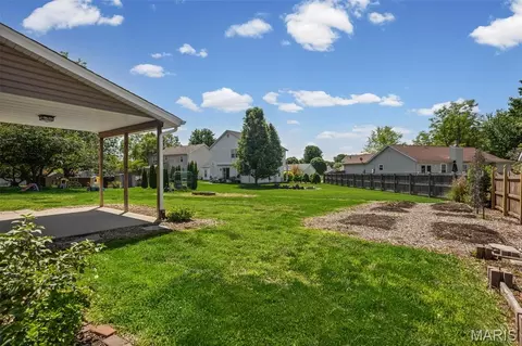 Exterior - 343 Moultrie Ln, O'fallon, IL 62269 photo 6 of 11