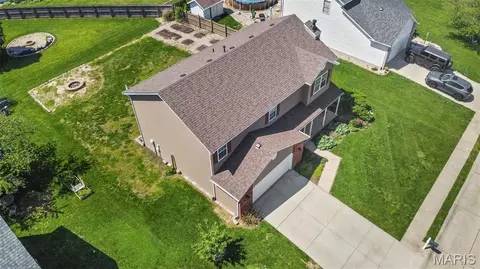 View/Area - 343 Moultrie Ln, O'fallon, IL 62269 photo 2 of 8