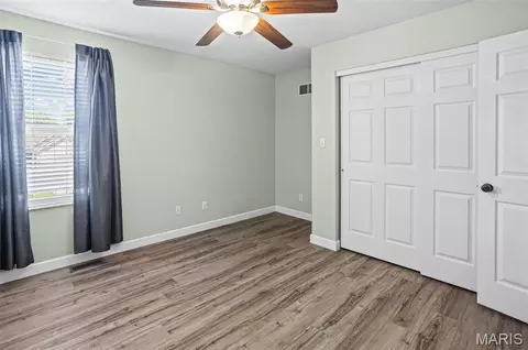 Bedroom - 343 Moultrie Ln, O'fallon, IL 62269 photo 4 of 18
