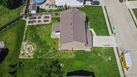 View/Area - 343 Moultrie Ln, O'fallon, IL 62269 photo 8 of 8