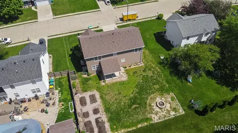 View/Area - 343 Moultrie Ln, O'fallon, IL 62269 photo 6 of 8