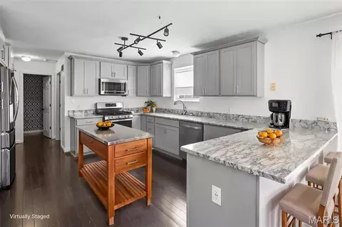 Kitchen - 343 Moultrie Ln, O'fallon, IL 62269 photo 1 of 5