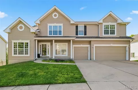656 Grand View Ridge Ct, Eureka, MO 63025