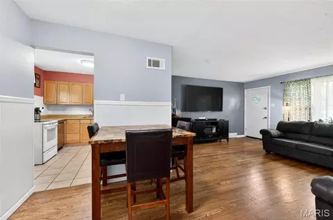 Other - 457 Vail Ct, Ballwin, MO 63021 photo 5 of 25