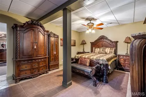 Bedroom - 327 Hickory Spring Ln, Union, MO 63084 photo 6 of 6